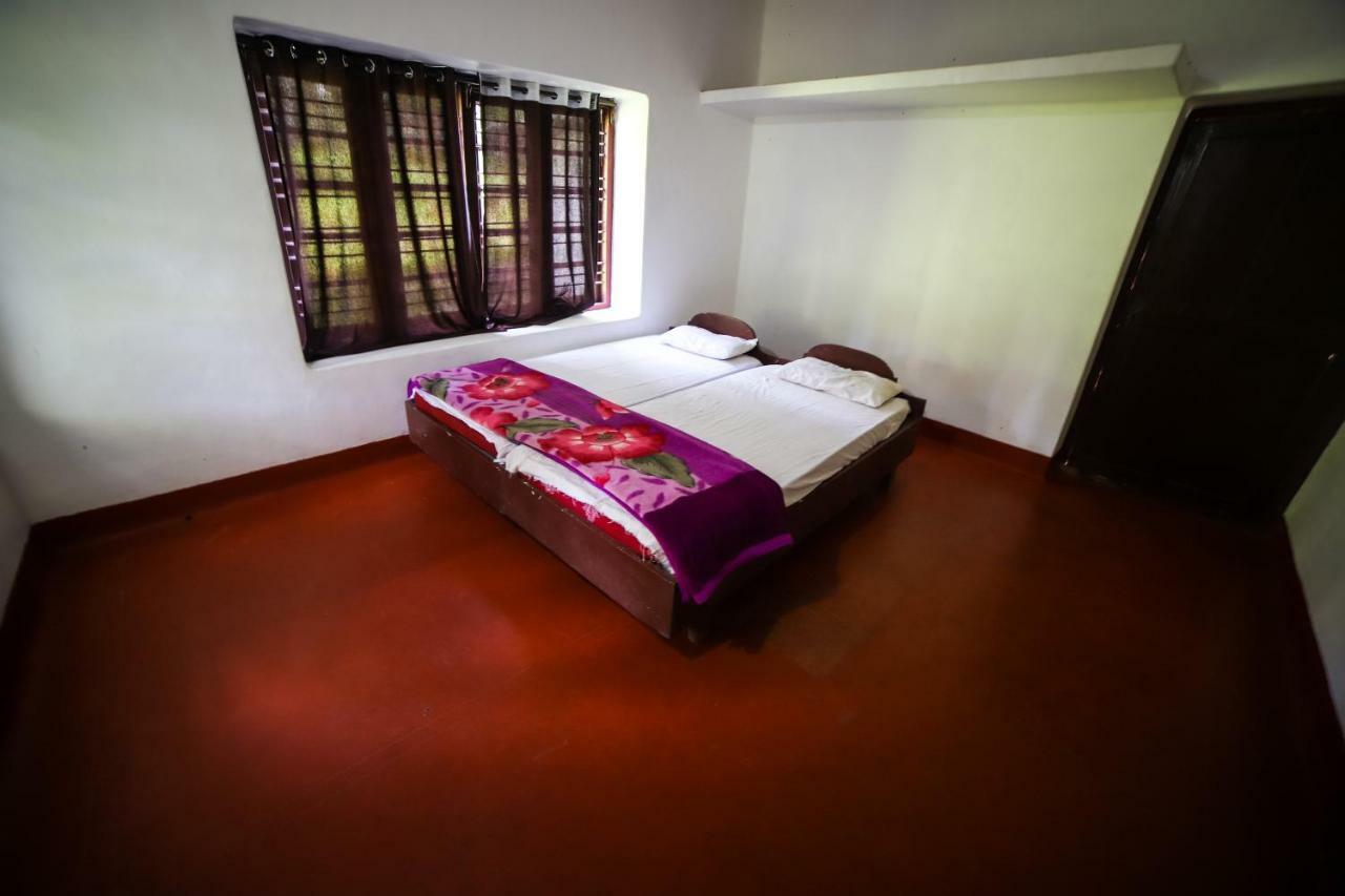 Misty Valley Hill Resorts Nelliyampathy エクステリア 写真